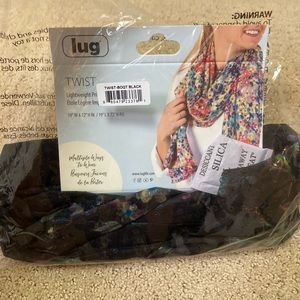 Lug Twist Lightweight Printed Shawl